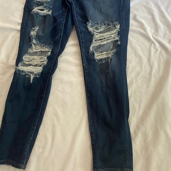 American Eagle Jeans - Picture 2 of 5